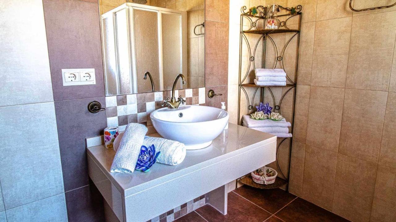 Casa Rural Villa Paquita La Lantejuela ภายนอก รูปภาพ